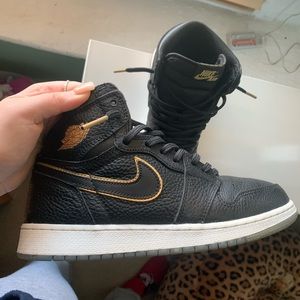Air Jordan 1 “City of flight”